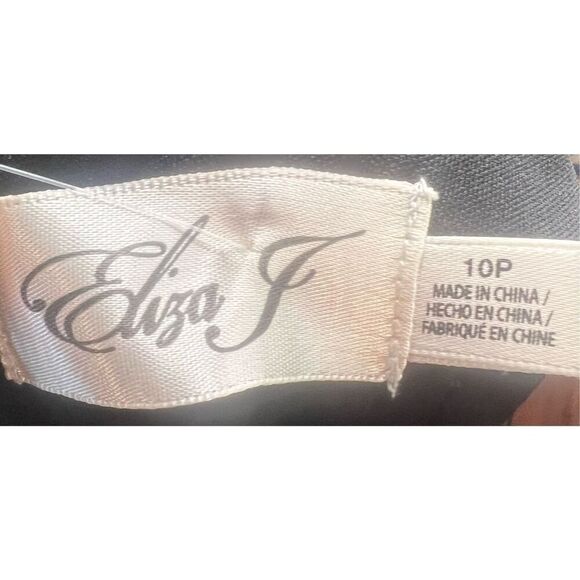 Eliza J Balloon 3/4 Floral Applique Sleeve Sheath Round Neck Gown NWT Size 10 Pe - Picture 4 of 5